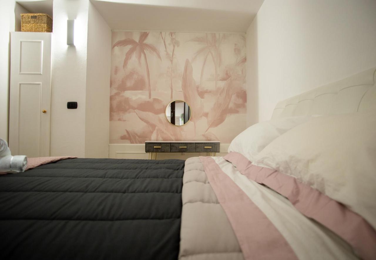 Casa Colombo - The Fab Stay Brindisi Exterior photo